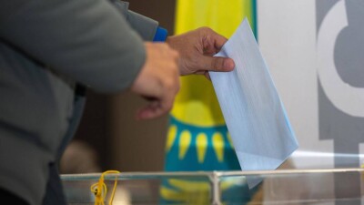 Как голосуют старейшие казахстанцы и чего они желают стране