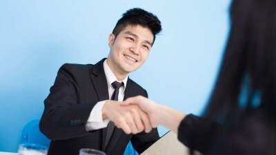 Что происходит на рынке труда: реальные зарплаты и самые востребованные профессии