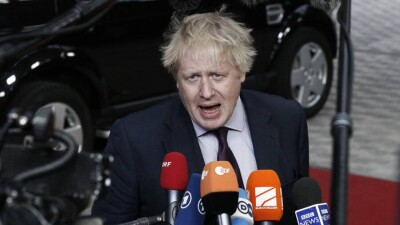 Правительство Бориса Джонсона разваливается. Что ждёт премьера Британии?