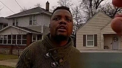 Протесты в Гранд-Рапидсе, штат Мичиган: полицейский застрелил темнокожего мужчину