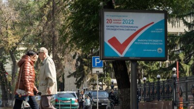 Начали работу штабы кандидатов в президенты. Что там происходит