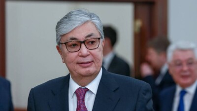 Повышение зарплат, поддержка бизнеса, развитие образования: как реализуются Послания президента