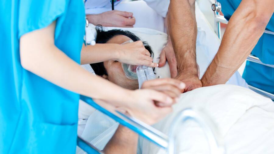 В Алматы 98% поступающих в реанимации не вакцинированы