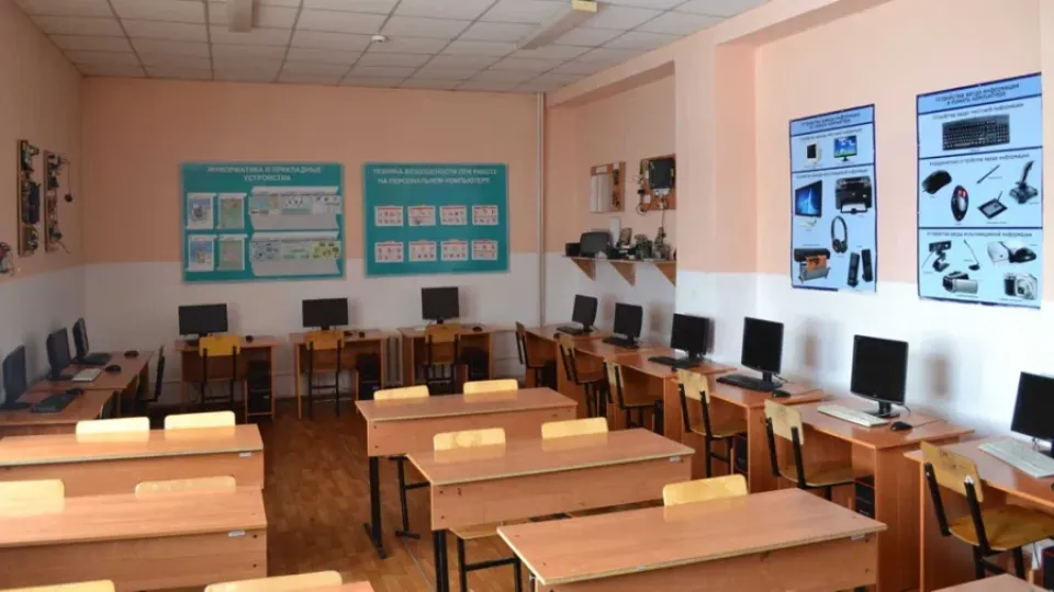 В Караганде колледж принимал абитуриентов даже после отзыва лицензии. Куда теперь идти студентам