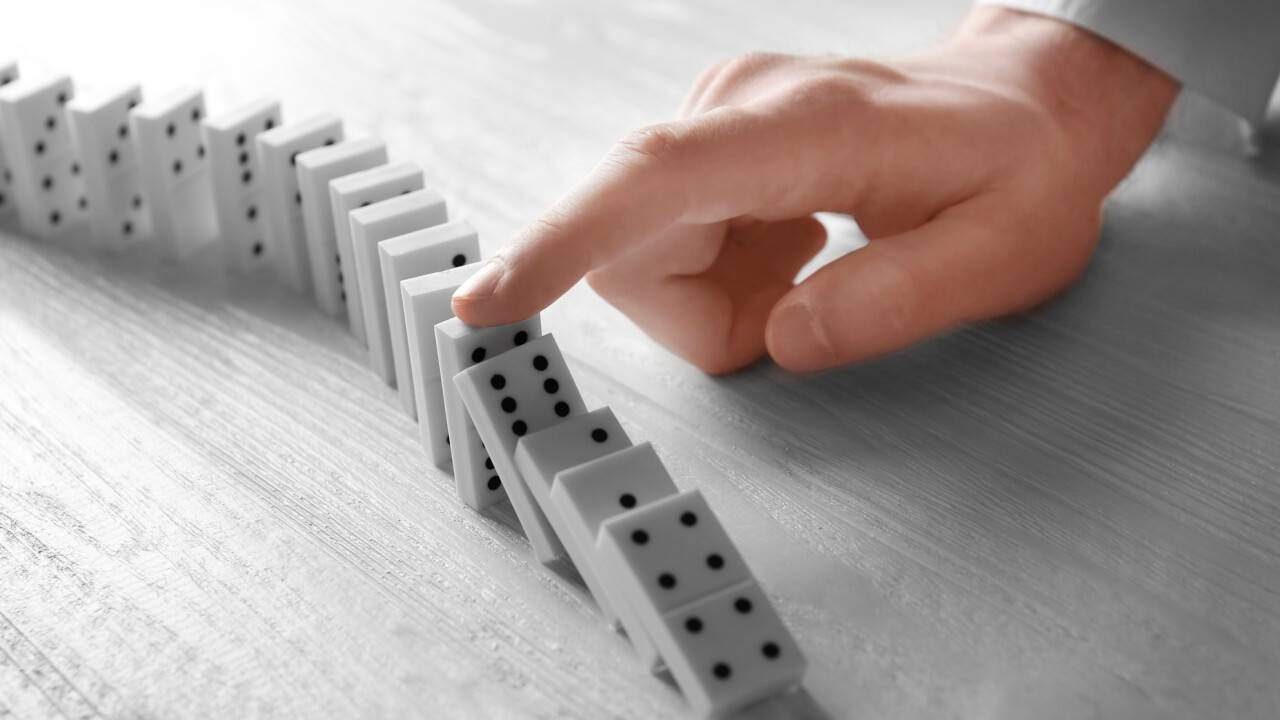 Запад справился с банковским кризисом за месяц. Но боится, что худшее впереди