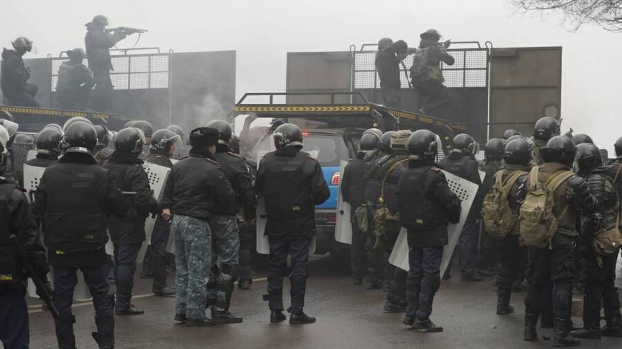 Тоқаев: Алматының алынуы бүкіл елді басып алуға жол ашар еді