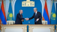 Тоқаев Пашинянды парламенттік сайлаудағы жеңісімен құттықтады