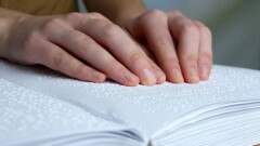 Қазақстанда көзі нашар көретін балалардың 11 пайызы ғана арнайы оқулықпен қамтылған