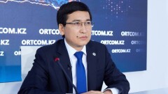 Аймағамбетов: Мектеп пен балабақшаларда жаңа жылдық жиындар өткізуге тыйым салынады