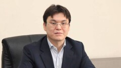 Саясаткер шенеуніктердің шығысы мен табысын бақылау жемқорлықты азайтатынын айтты