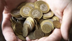 Өскеменде зауыт жұмысшылары жыл басынан бері жалақысын ала алмай келе жатқанын айтты