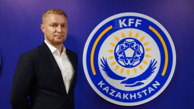 Андрей Карпович футболдан Қазақстан ұлттық құрамасын басқарады