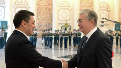 Тоқаев: Қазақ-қырғыз серіктестігі бауырлас халықтардың игілігі үшін нығая беретініне сенімдімін