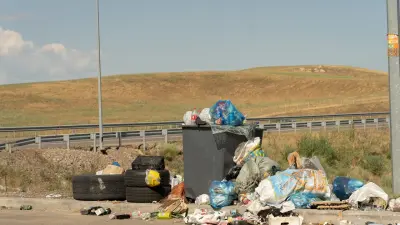 Петропавлда тұрғындар қоқыстың уақытылы шығарылмайтынына шағымданды