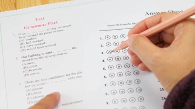 Магистратураға үміткерлер қандай жағдайда шет тілі тестілеуінен босатылады?