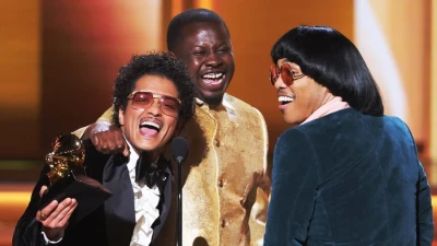 Silk Sonic еншісінде – 4 жүлде. Grammy-2022 жеңімпаздарының тізімі