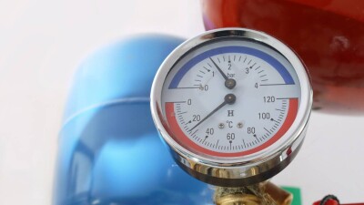 Елдегі 54 мектеп ғимаратынан жылыту қазандықтары әлі күнге дейін сыртқа шығарылмаған