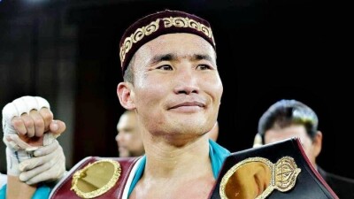 Данияр Елеусінов пен Қанат Ислам IBF рейтингінен шығып қалды