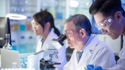 Шетелдегі қазақ ғалымдар грант аясында Қазақстанға көшіп келе алады