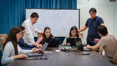 Неге оқушылар 5-сыныптан соң математикадан нашарлап кетеді? Есеп тренажерінің авторымен сұхбат