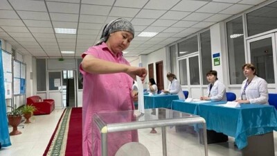 Атырау перзентханасында жас босанған аналар дауыс берді