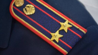 Погондағы жұлдыздар: әскери шендерді айыра білесіз бе? Тест