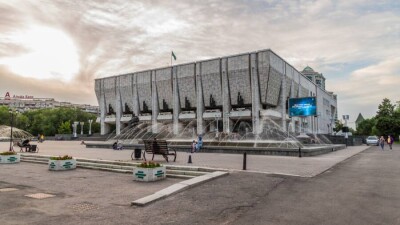 Өнер қызметкерлерінің жалақысы Қазақстандағы орташа еңбекақыдан 3 есе төмен