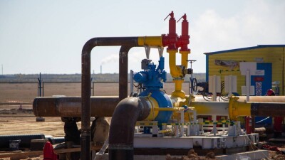 Президент газ өңдеу кәсіпорындарының құрылысын тездетуді тапсырды