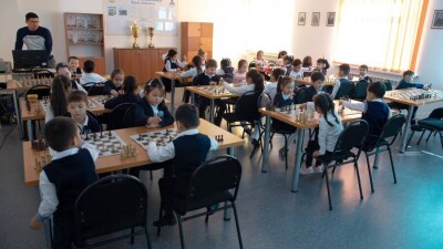 Аймағамбетов: Мектепте дебат, кітап оқумен қатар шахматты да дамыту қажет