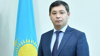 Ренат Айтаев мәжіліс аппаратының басшысы болып тағайындалды