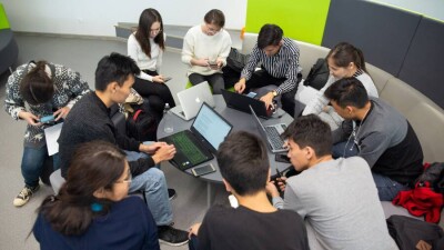 Колледж түлектері университетке түсу үшін екі пәннен ғана ҰБТ тапсырады