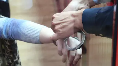 "Қызыңды жұмысқа орналастырамын". Қызылордада тұрғыннан алдап 800 мың теңге алған күдікті ұсталды  