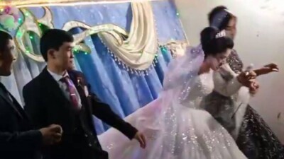 "Ұсақ бұзақылық". Тойда қалыңдығын ұрған өзбекстандық күйеу жігіт 15 тәулікке қамалады
