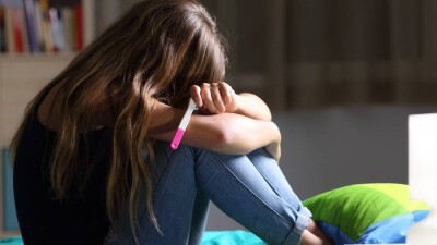 "Құдай қанша берсе, сонша бала туамын". Қазақстандық әйелдердің үштен бірі жүктілікті жоспарламайды