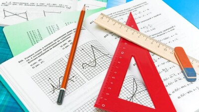 Ғалымдар 10-11 сынып оқулықтарынан жоғары математика элементтерін алып тастауды ұсынды