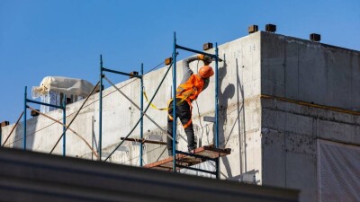 Қазақстанға шетелдік жұмыс күшін тарту квотасы 4,7 мың адамға қысқарды