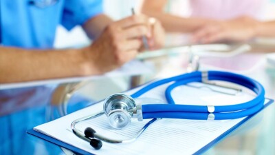 Алматыда дәрігерлер алғаш рет науқасқа қашықтан басқарылатын дефибриллятор орнатты