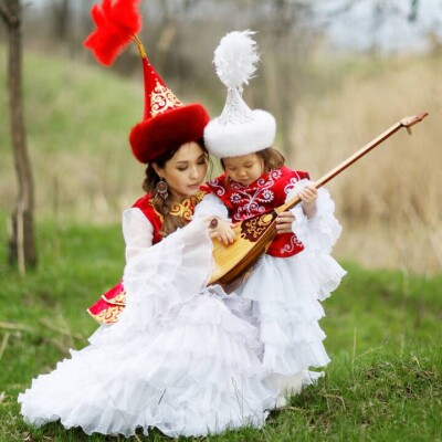 Режиссер Мәдениет министрлігі жанынан қазақ тілінің әуезі мен тазалығын қадағалайтын кеңес құруды ұсынды 