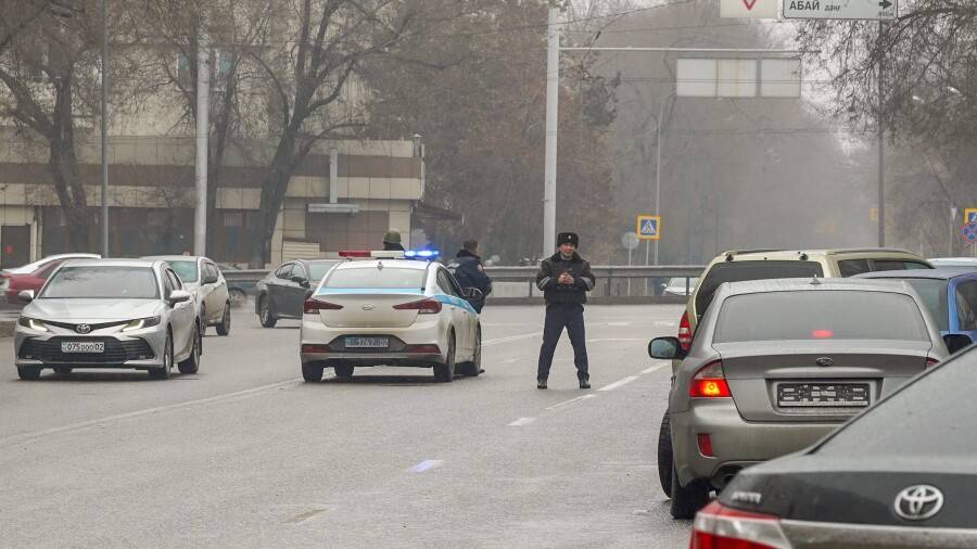 Алматыда лаңкестікке қарсы операция жүргізілуіне байланысты орталық көшелер жабылды