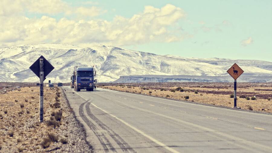 Ақылы жолдармен кімдер бір жыл бойы мың теңгемен жүре алады?