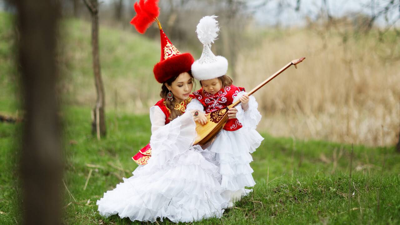 Режиссер Мәдениет министрлігі жанынан қазақ тілінің әуезі мен тазалығын қадағалайтын кеңес құруды ұсынды