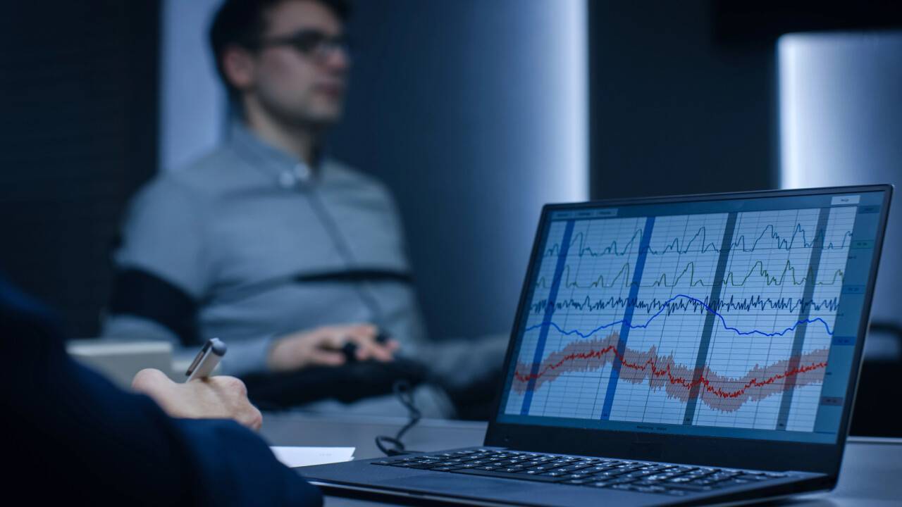 Полиграф жемқордың заңсыз әрекетті жасау тәсілін де анықтап береді – СҚО полициясы