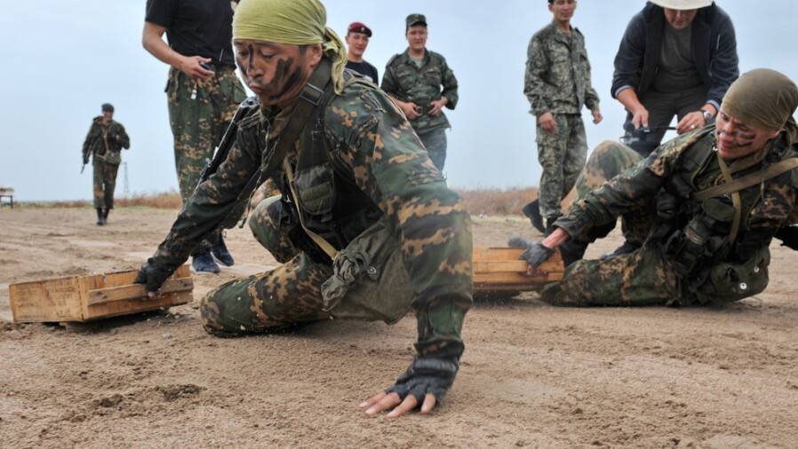 Әскерге шақырылған 80 мыңнан астам қазақстандықтың 10 пайызының денсаулығы борышын өтеуге жарамайды