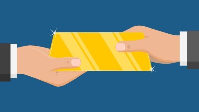 Выгодно ли казахстанцам покупать золото