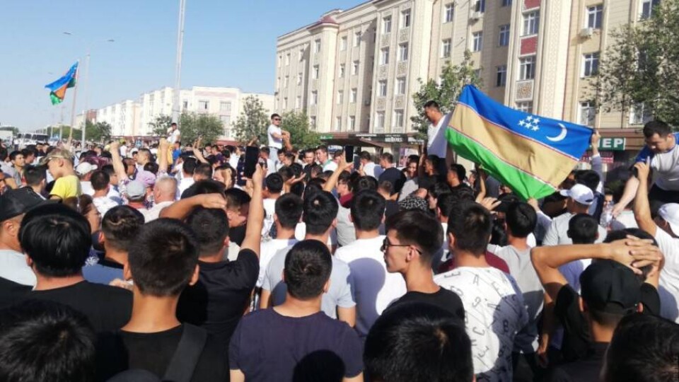 В Каракалпакстане митингуют против поправок в Конституцию Узбекистана