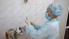 В Алматы 30% онкобольных вакцинировали против Covid-19, осложнений нет
