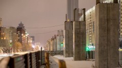 Грузовик врезался в конструкцию LRT в Нур-Султане