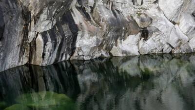 В Мангистау запретят купаться в озере, где выявили повышенное содержание радиоактивных веществ