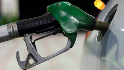 Цены на дизтопливо снизили на заправках Royal Petrol и Sinooil