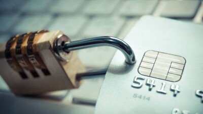 Финрегулятор опубликовал список финансовых пирамид и лжеброкеров